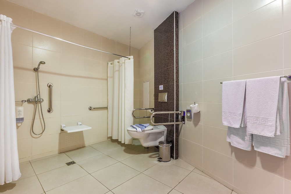 Kipriotis Maris Suites 13/64