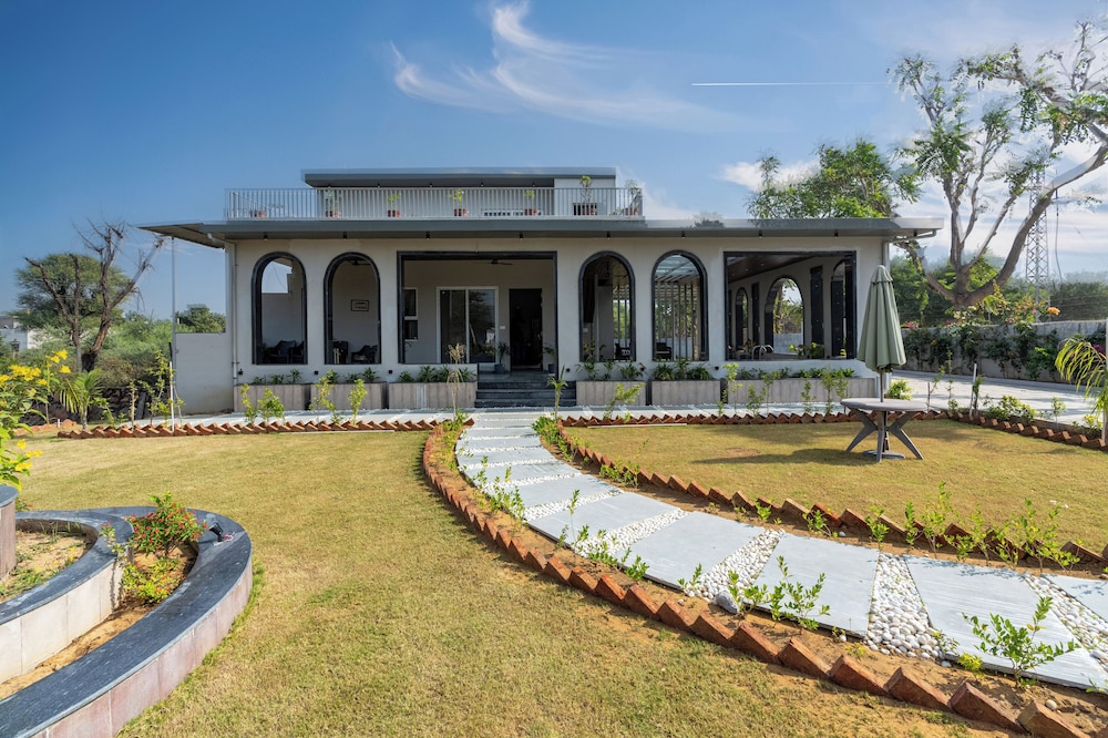 ELIVAAS Jamun Farm 2 BHK Villa with Pool 49/52