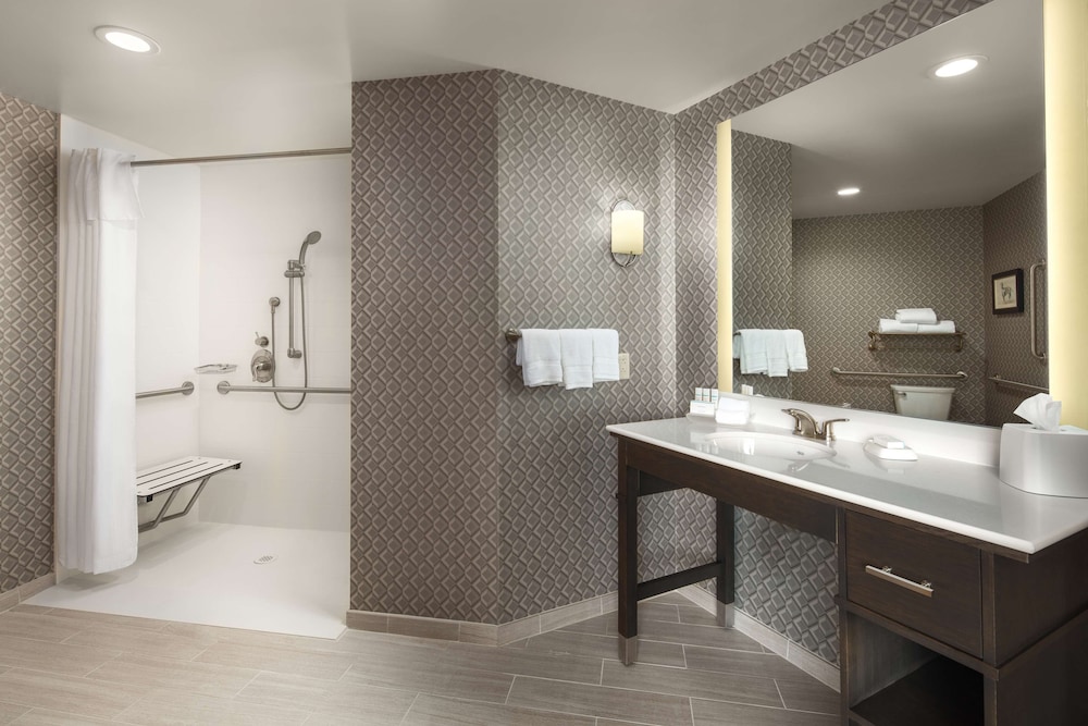 Homewood Suites By Hilton Teaneck Glenpointe 6/38