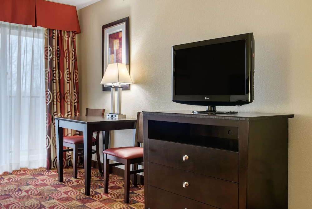 Quality Inn Bloomington Near University 36/39