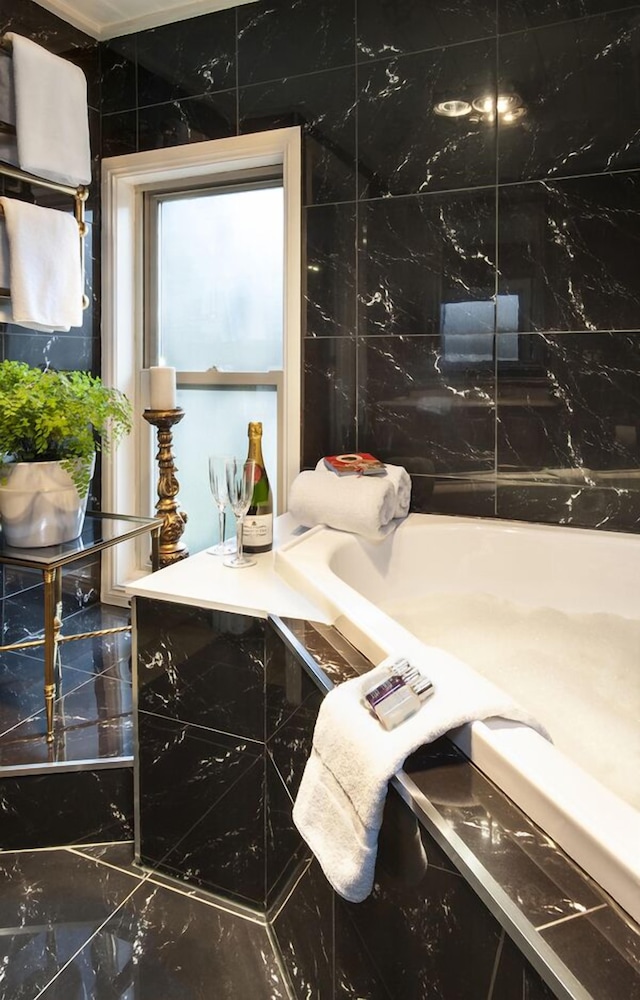 THE LOFT IN THE MILL BOUTIQUE ACCOMMODATION 34/55