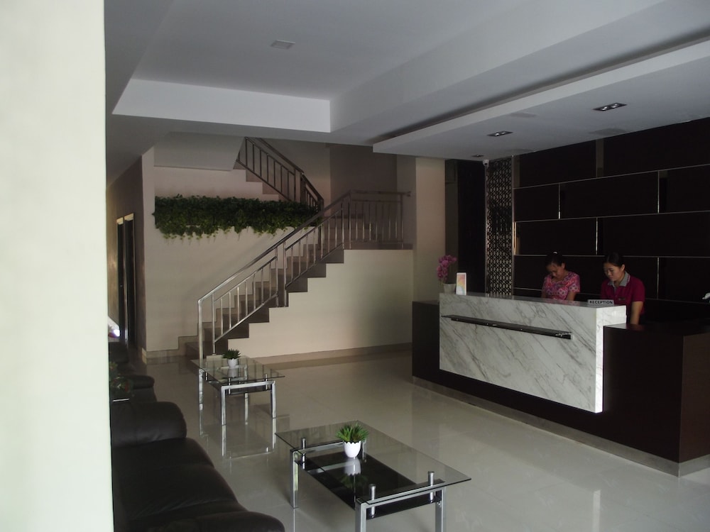 Manado Inn Hotel 3/17