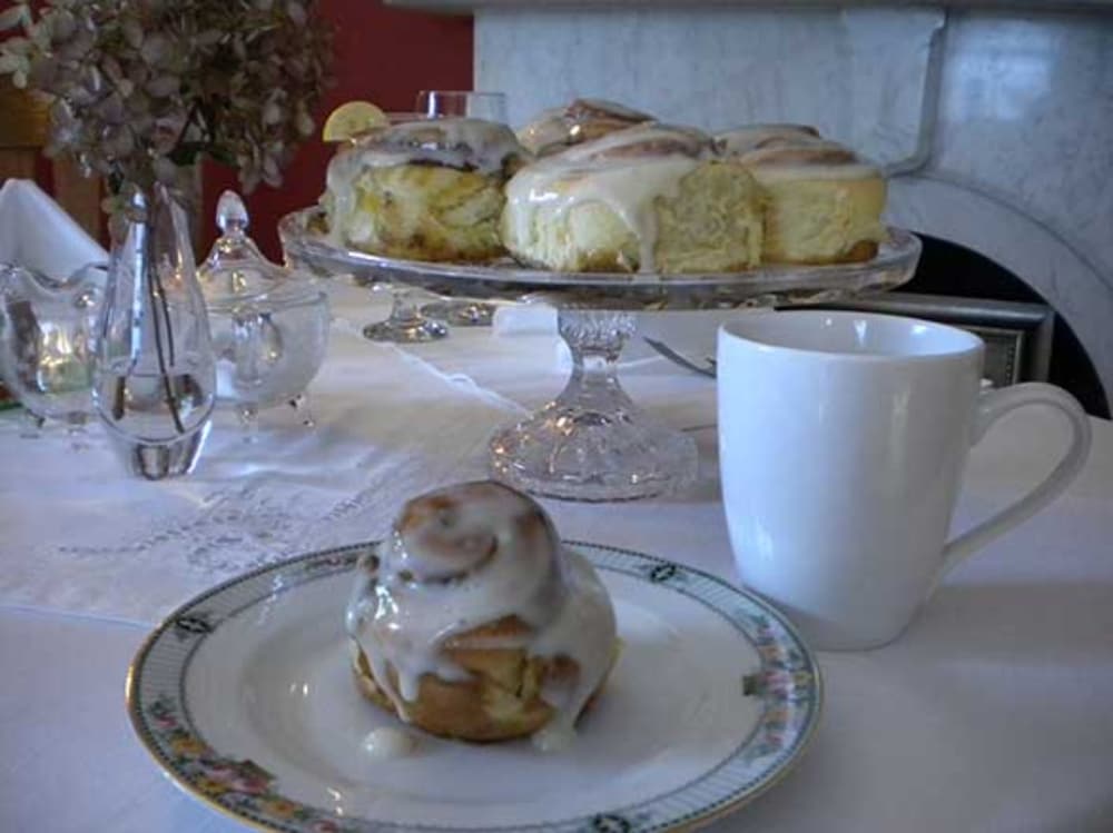 Benjamin F Packard House Bed and Breakfast 16/47