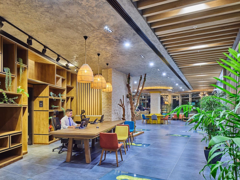 Ibis Istanbul Airport 14/68