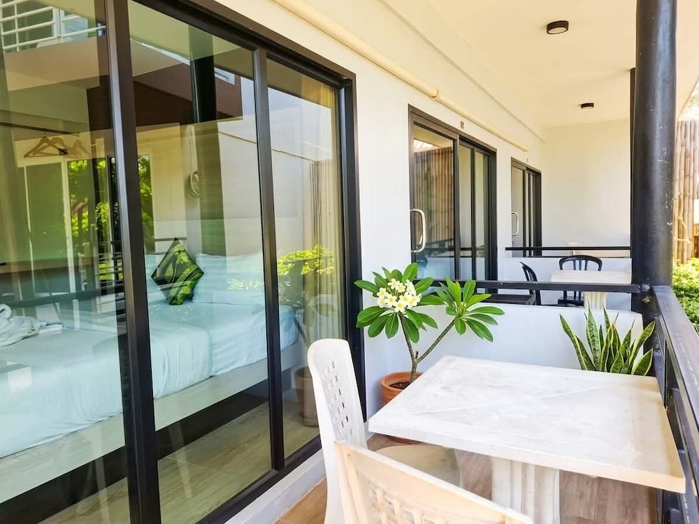 Phi Phi Rimlay Resort 26/48