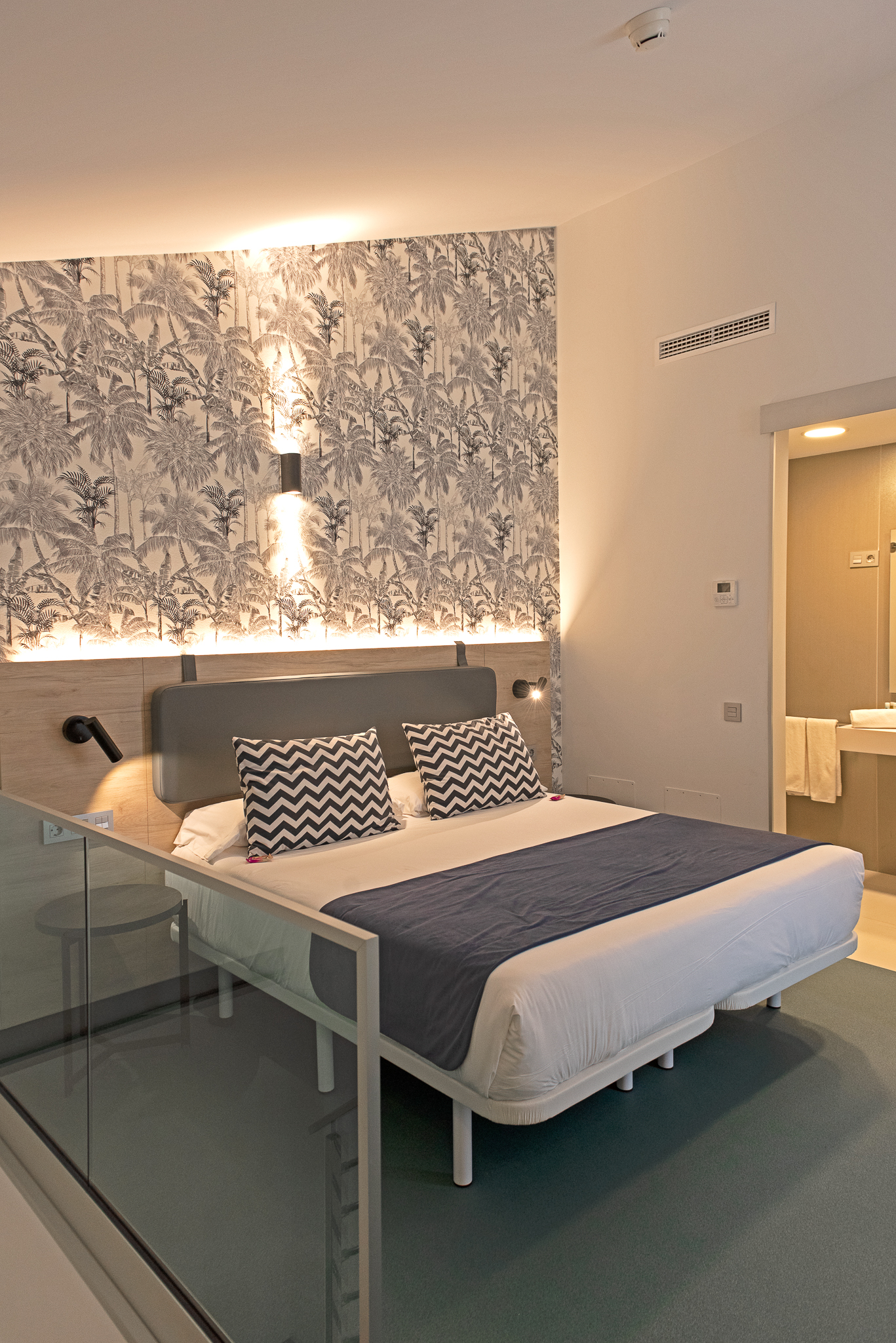 Duplex Interior 2 pax 2ad