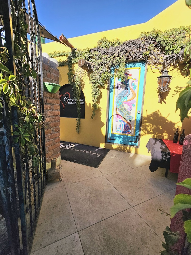 Cabo Inn Hotel 57/61