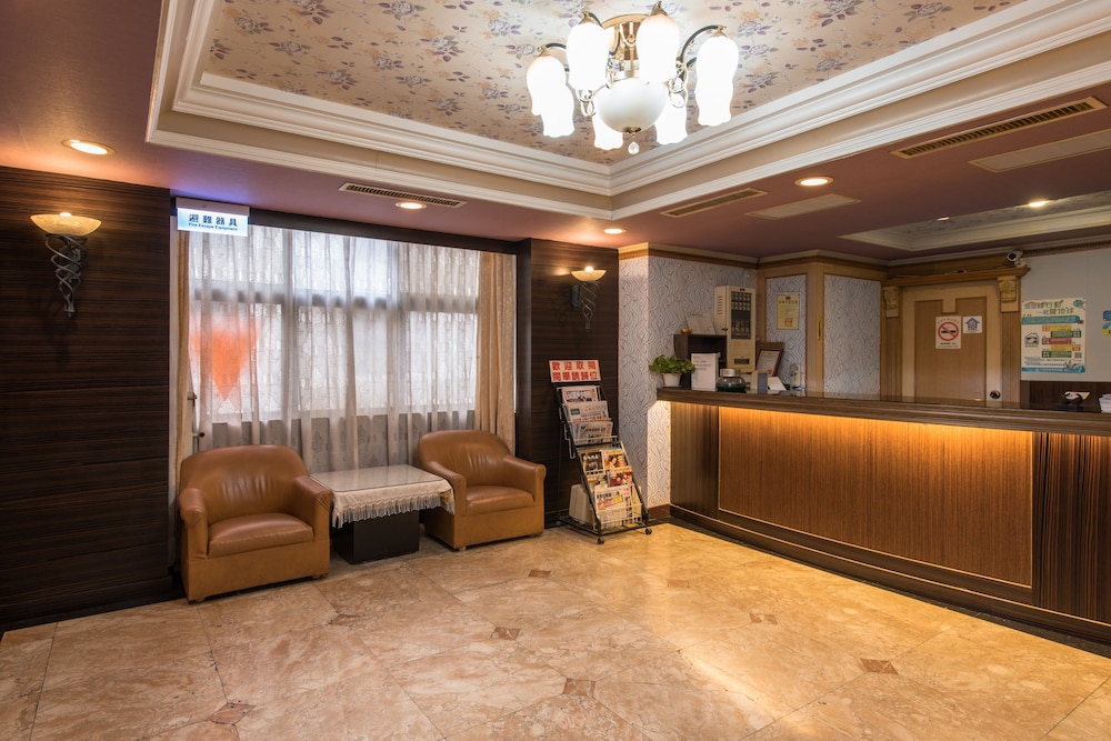 Lotus Yuan Business Hotel 3/23
