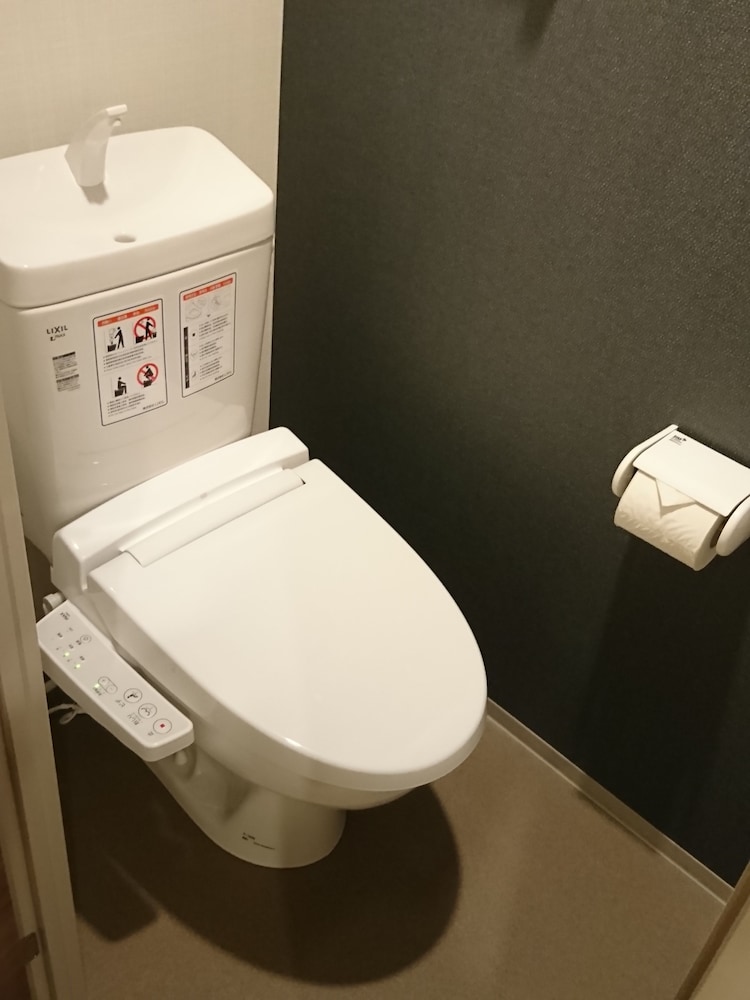 Nipponbashi Crystal Hotel Ii 21/23