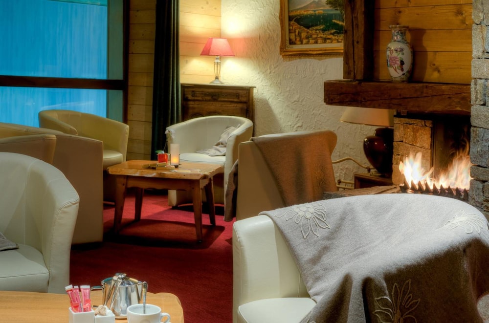 ALP'HOTEL 39/42