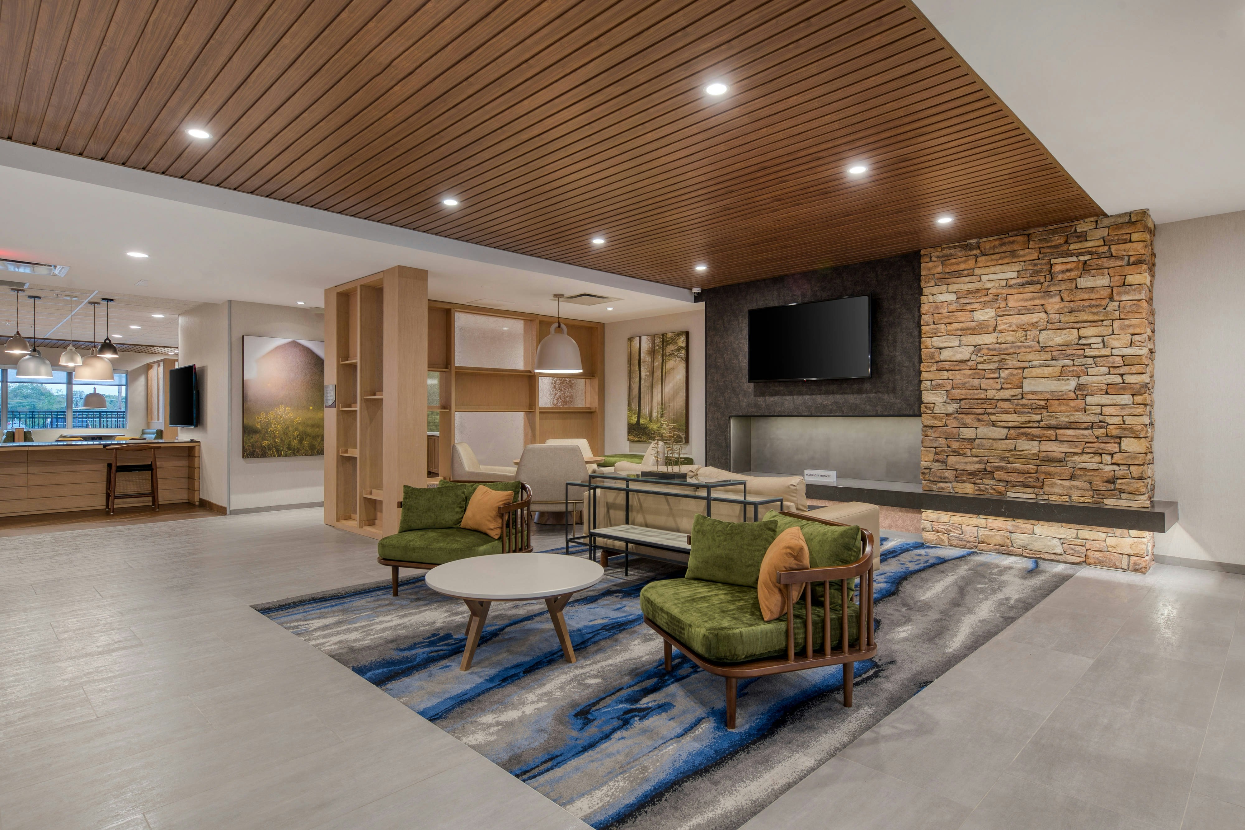 Fairfield Inn & Suites by Marriott Charlotte Belmont 7/15