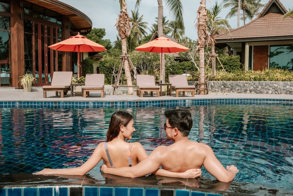 Khanom Beach Resort and Spa 40/68