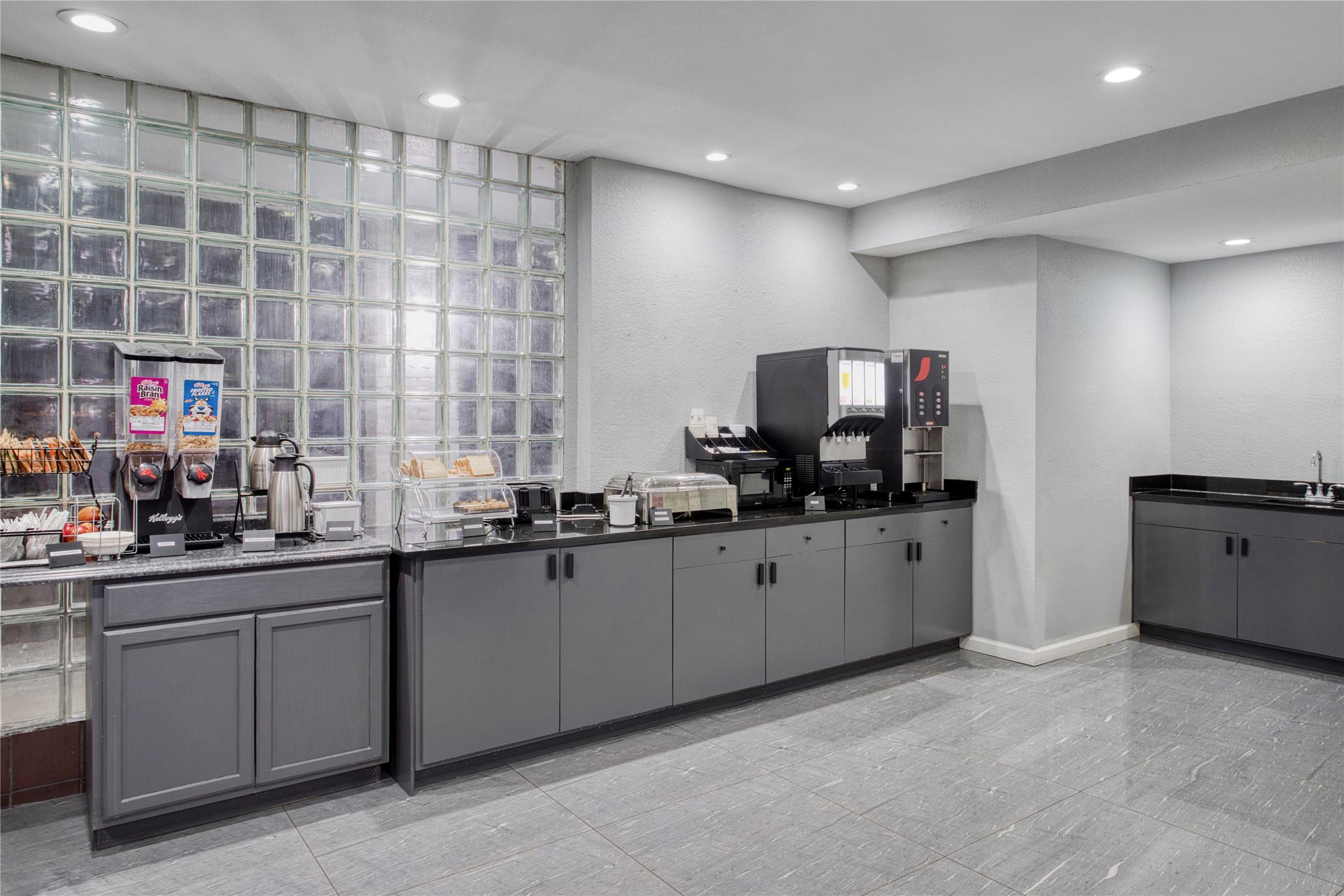 Surestay Hotel By Best Western Spring North Houston 4/22