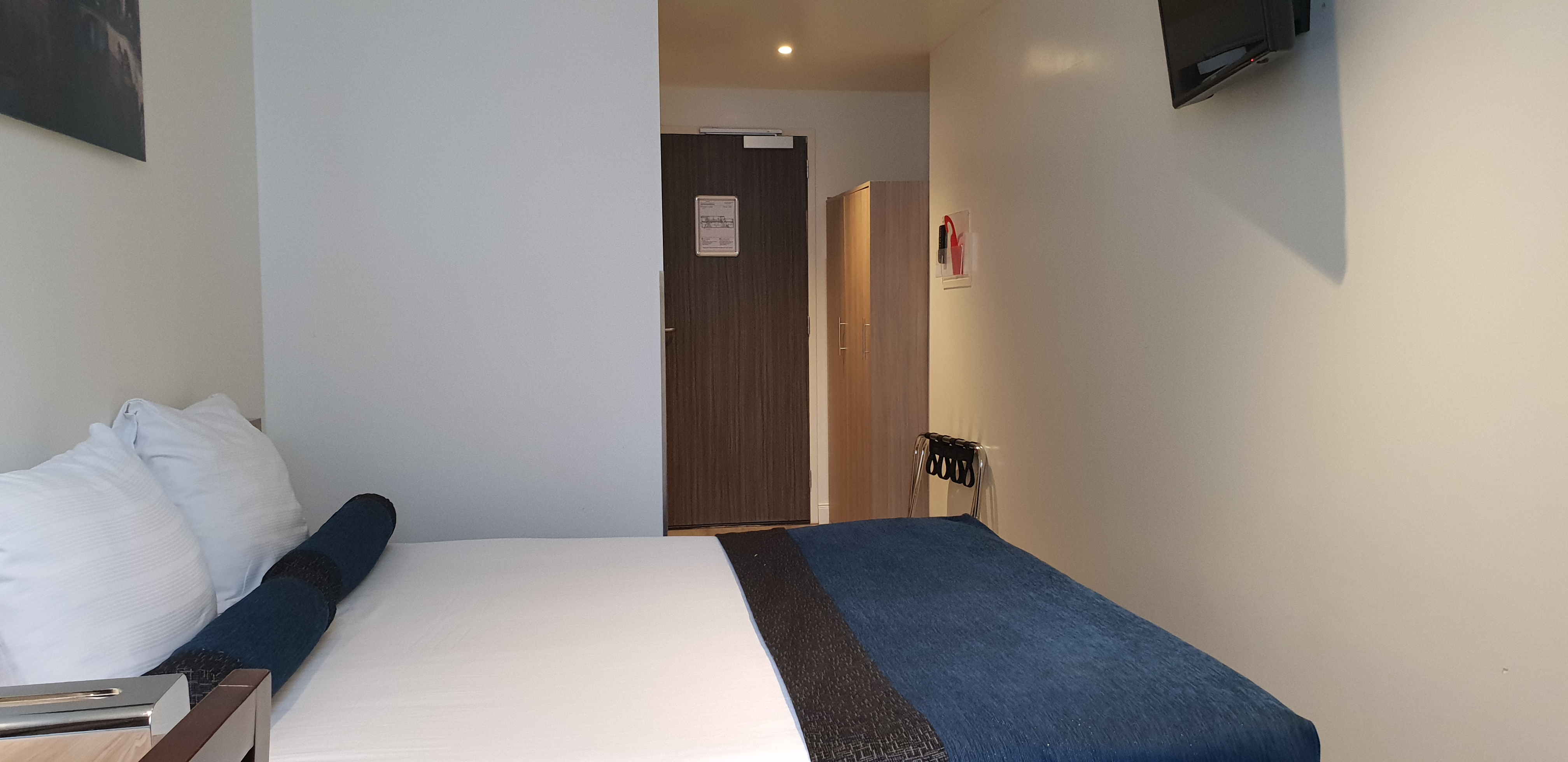 Basement, Double Bed