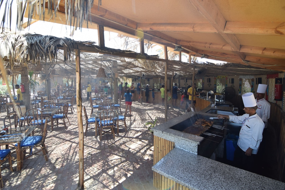 Sharm El Naga Resort and Diving Center 10/37
