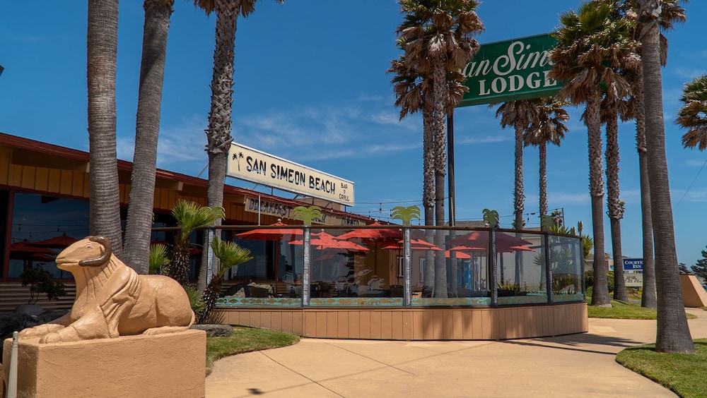 San Simeon Lodge 45/68