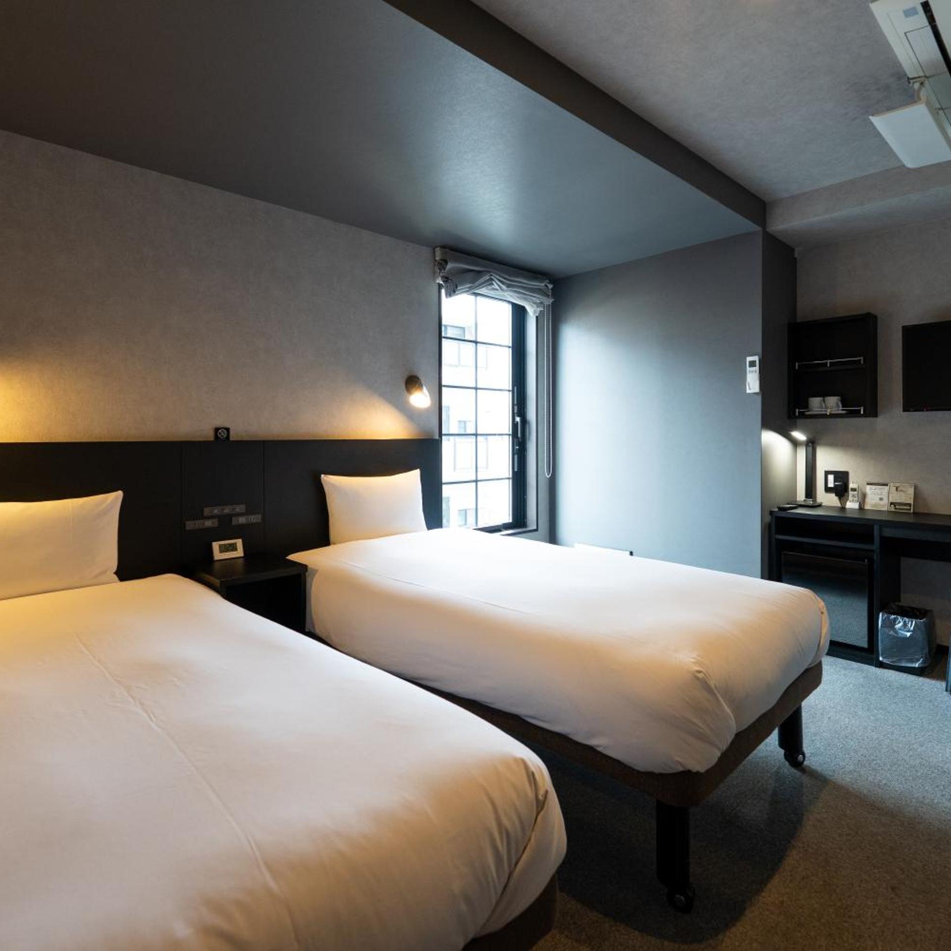 غرفة بسريرين منفصلين، Hotel Tabard Tokyo 4/6