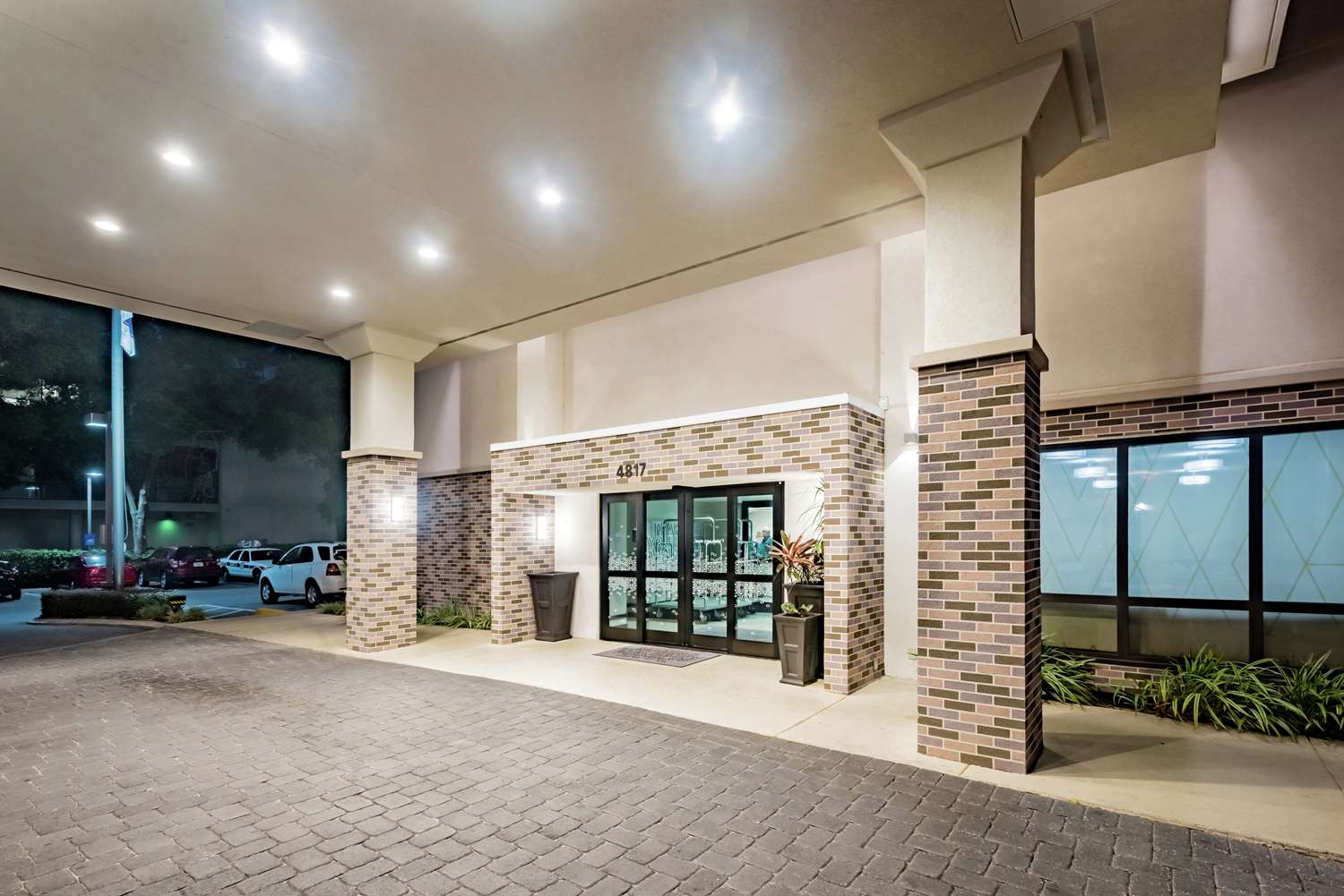swimming pool spa
