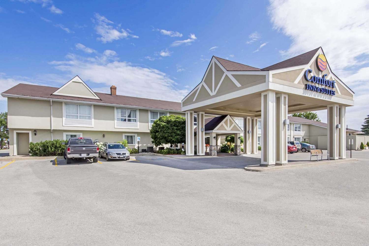 Comfort Inn & Suites Collingwood 12/14