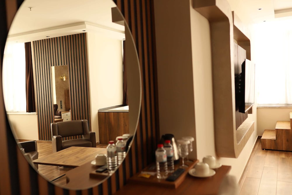 Emin Kocak Kapadokya Termal Hotel 40/50