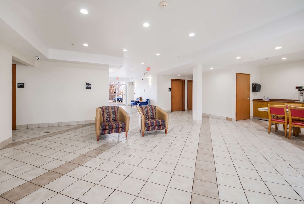 Quality Inn Laredo - Nuevo Laredo 12/29