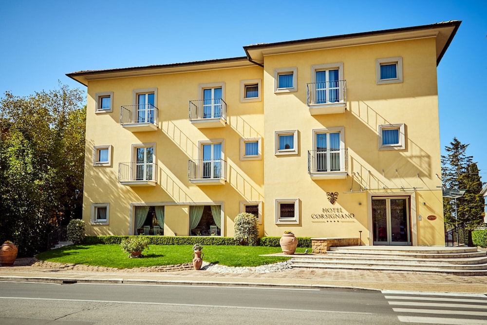 Hotel Corsignano 5/72