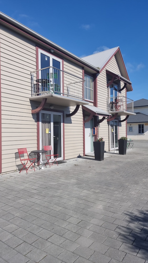 The Mews Oamaru 51/67