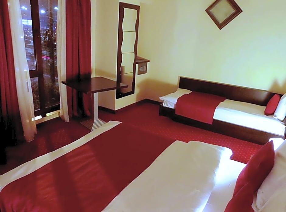 Hotel Angellis 3/38