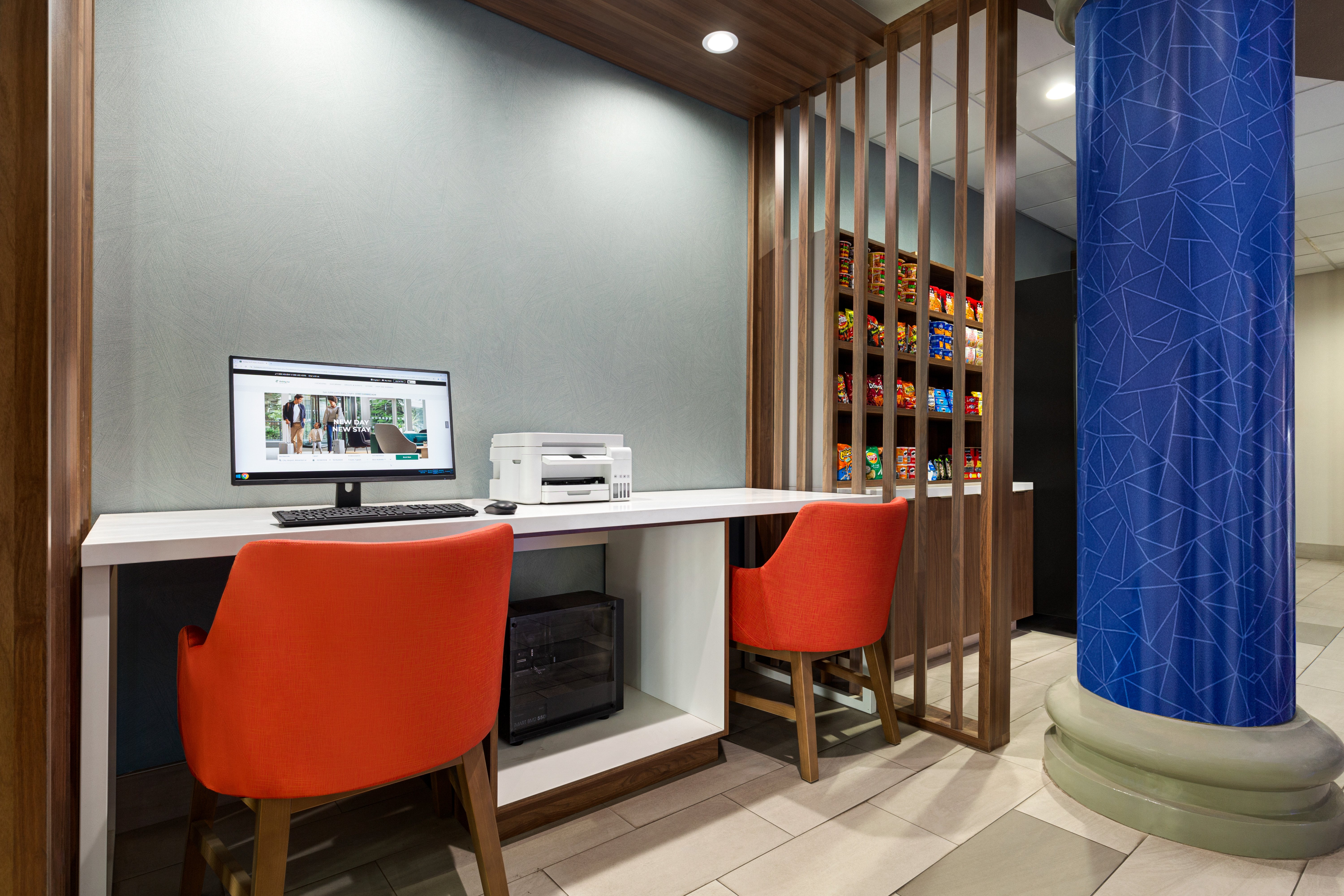 Holiday Inn Express Hotel Suites Bakersfield Central 58/71