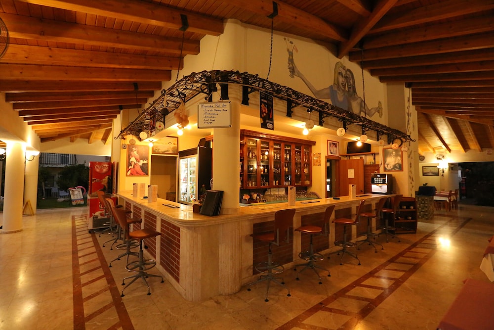 Mavruka Hotel 17/60