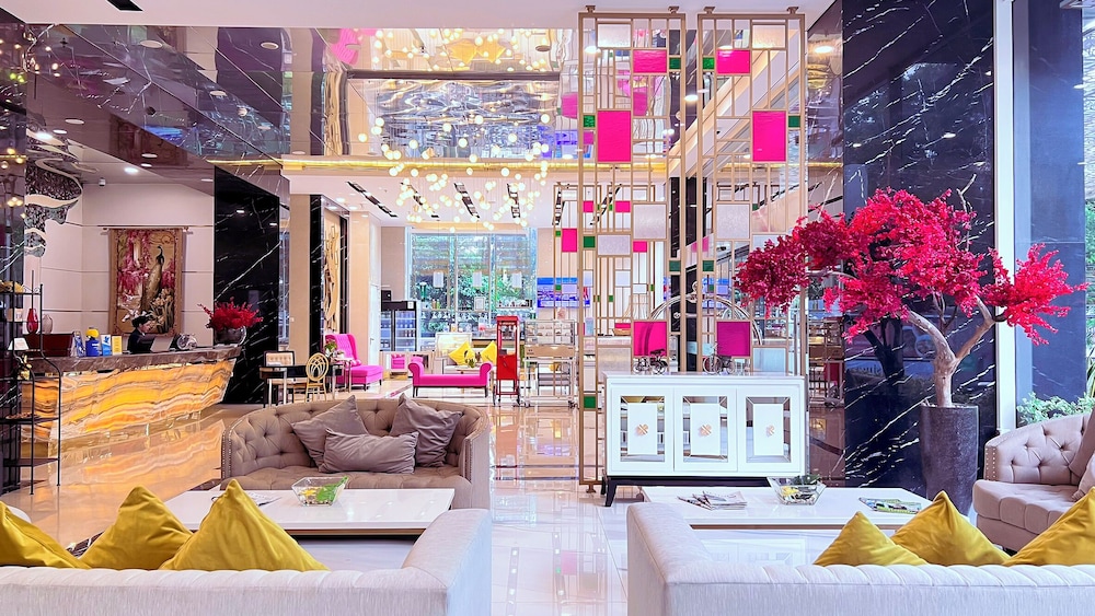 Leedon Hotel & Suites Surabaya 22/36