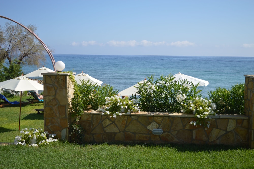 Stefania Apartments 25/44