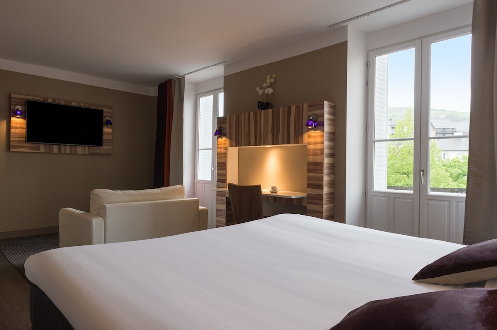 The Originals Aurillac Grand Hotel Saint Pierre 15/67