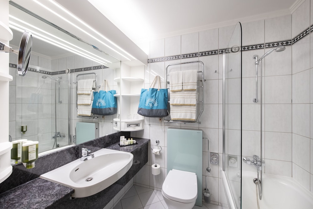 HOTEL SONNENHOF 50/50