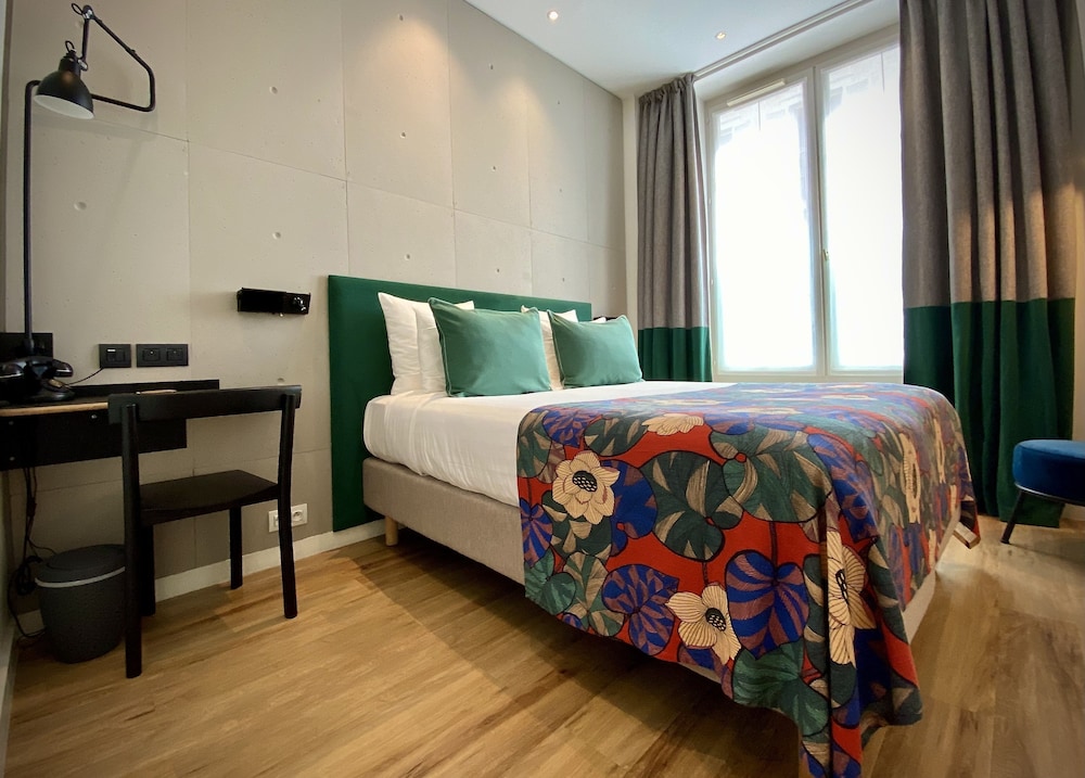 Le Basile Hotel 12/50