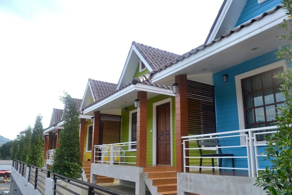 Toffee House Resort 9/47