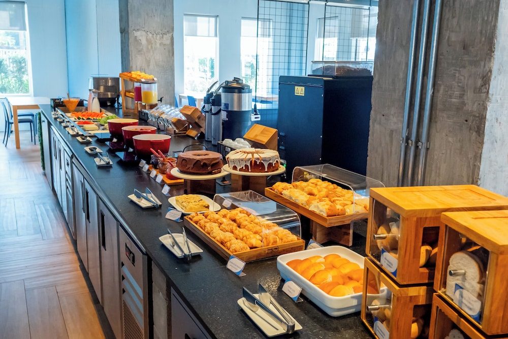 Ibis Budget Porto Alegre 51/66