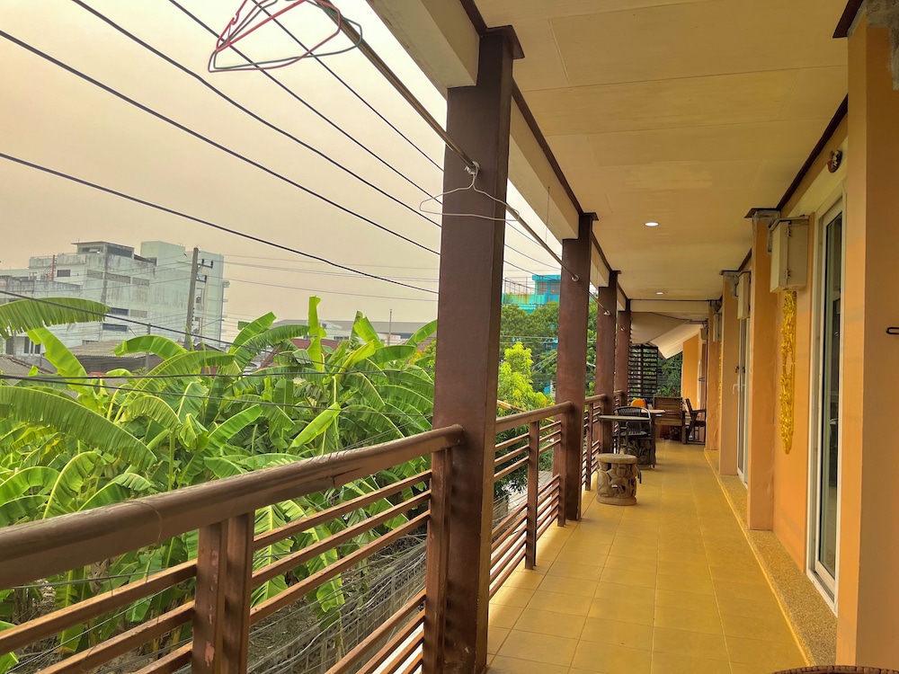Baan Baramee Guesthouse 43/50