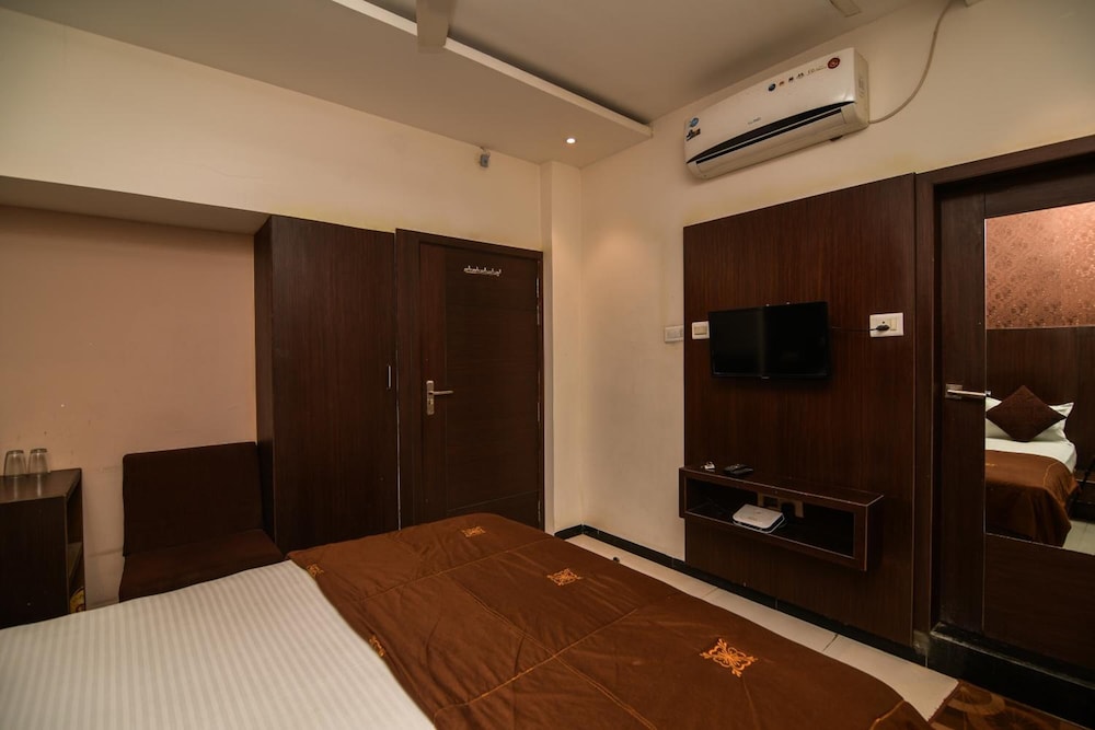 Hotel Shreeram 26/37