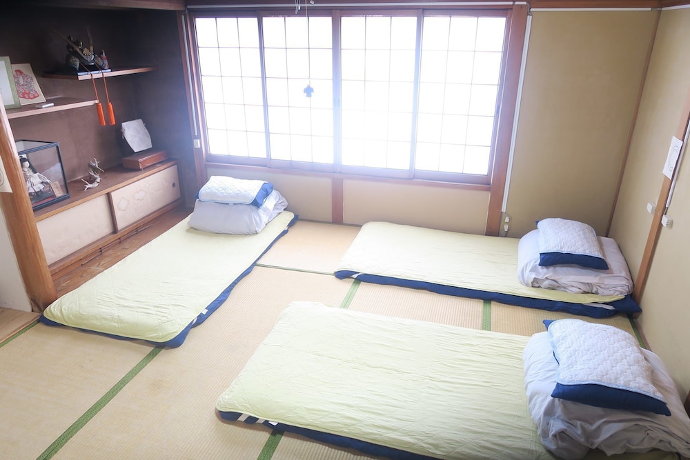 Peace House Showa 15/41