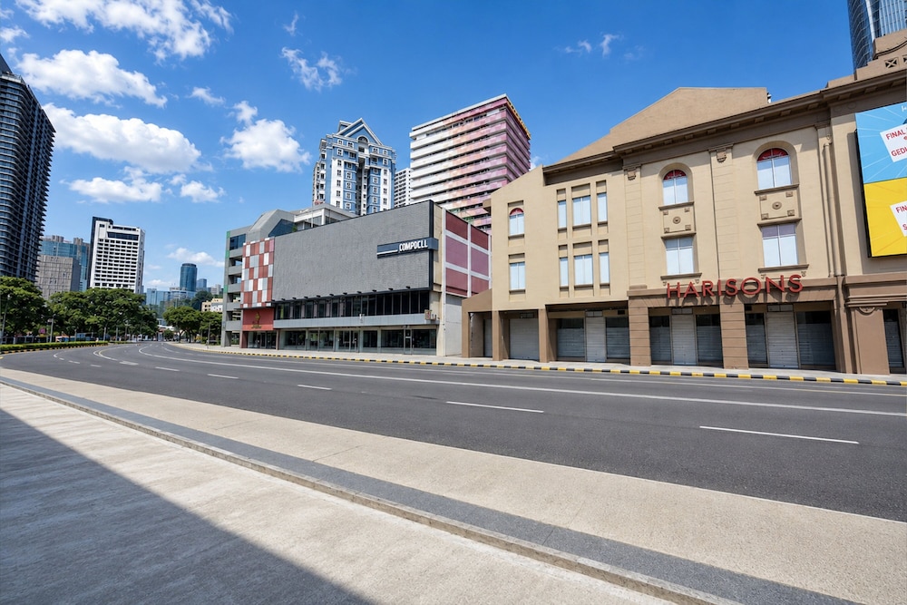 The Grand Campbell Hotel 107/115