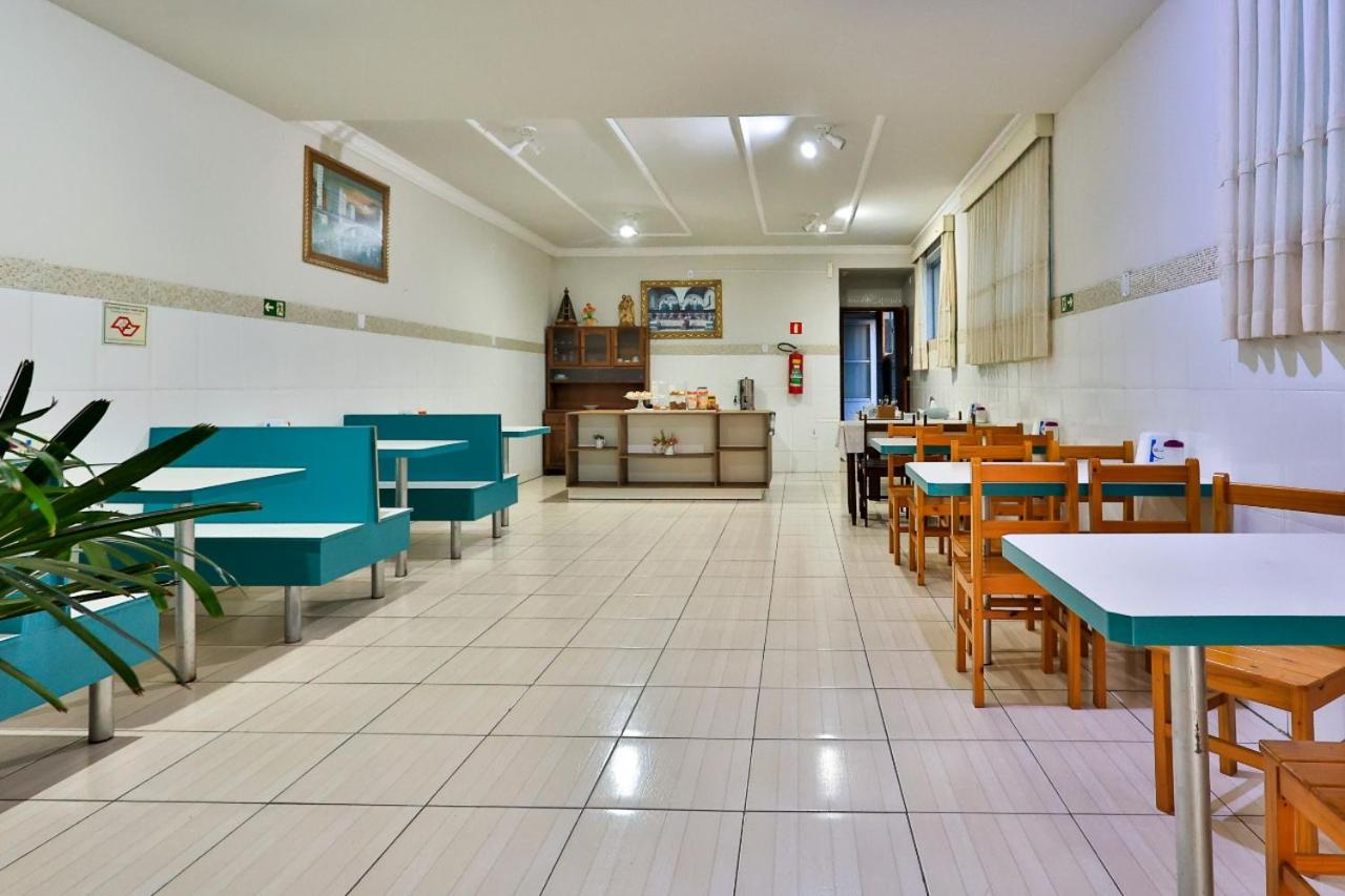 Hotel Romaria Aparecida 16/27