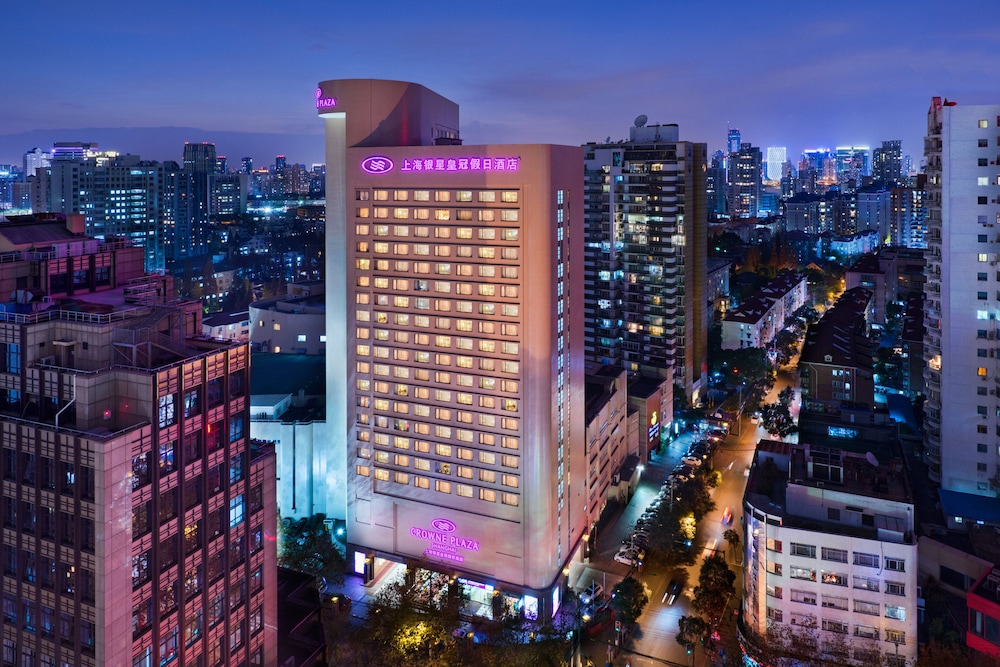 Crowne Plaza Shanghai 35/83