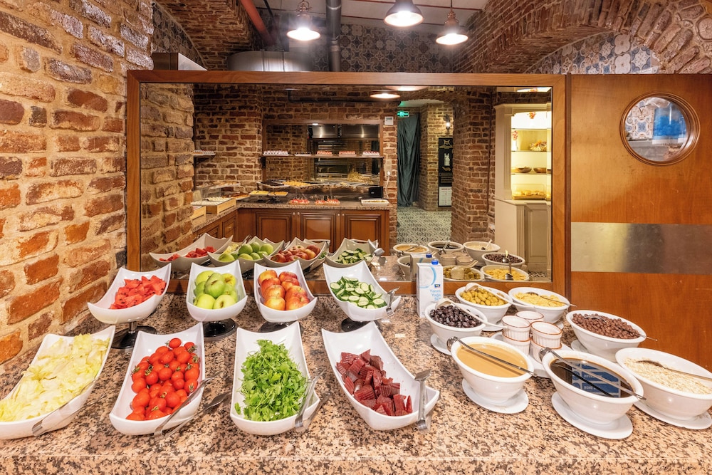 Meserret Palace Hotel 36/50