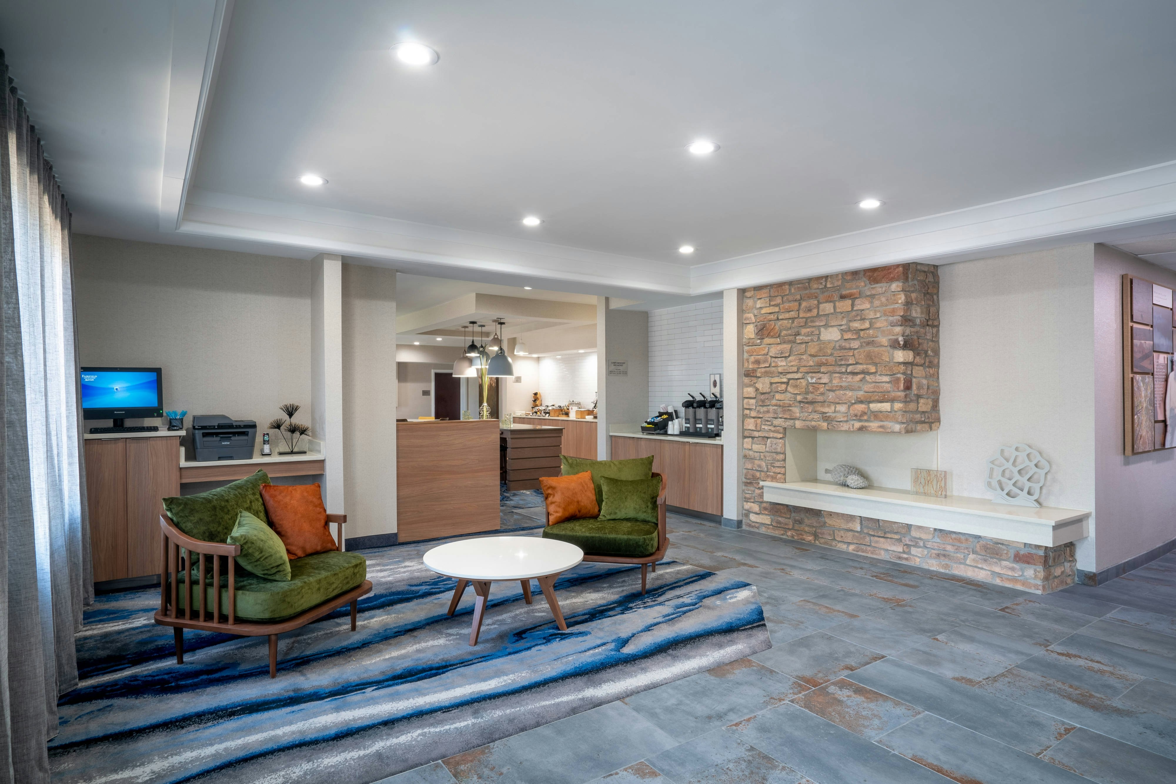 Fairfield Inn Suites Memphis I-240 Perkins 3/10