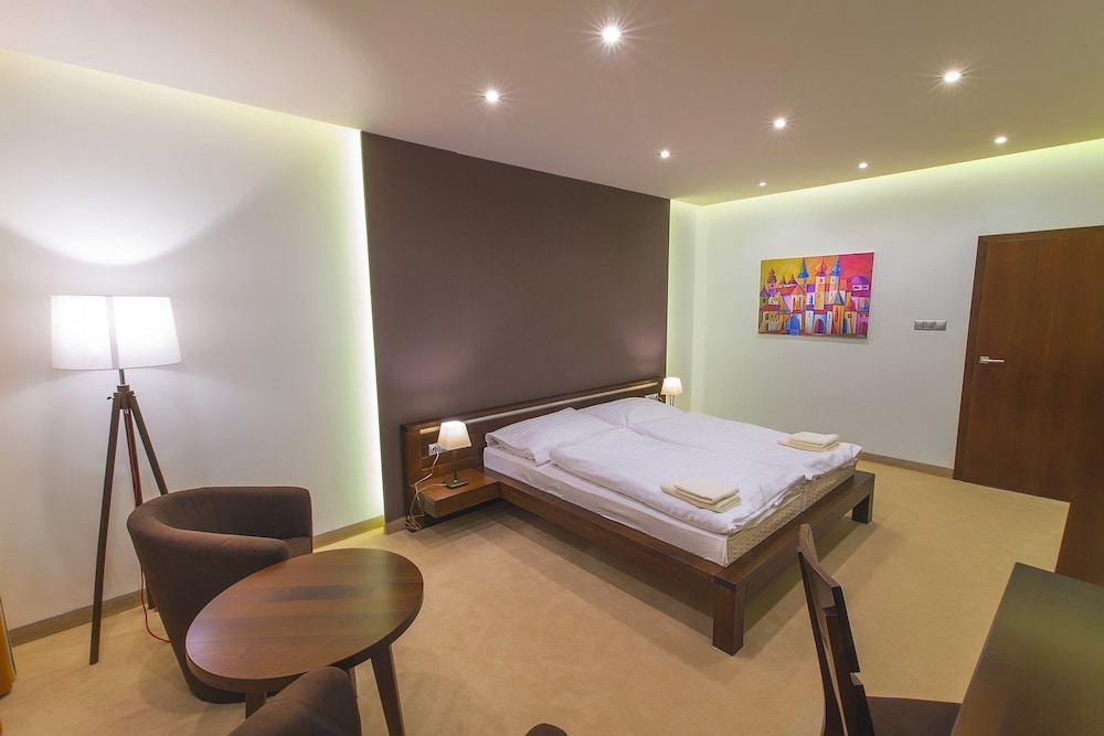 Arkada Hotel 19/56