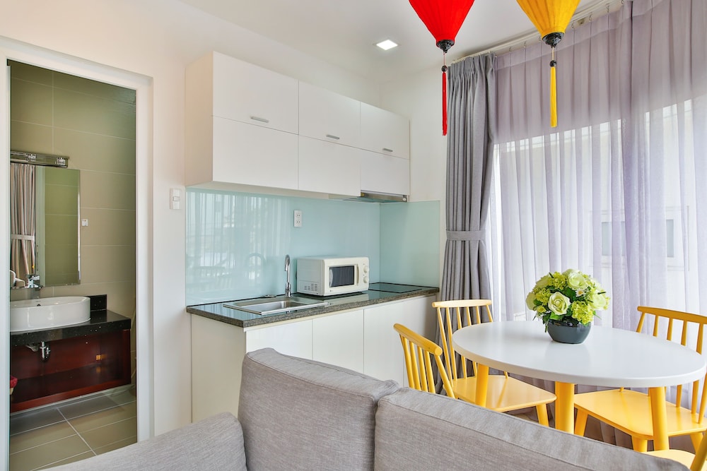 Sunflower Boutique Studio Apartment 34/44