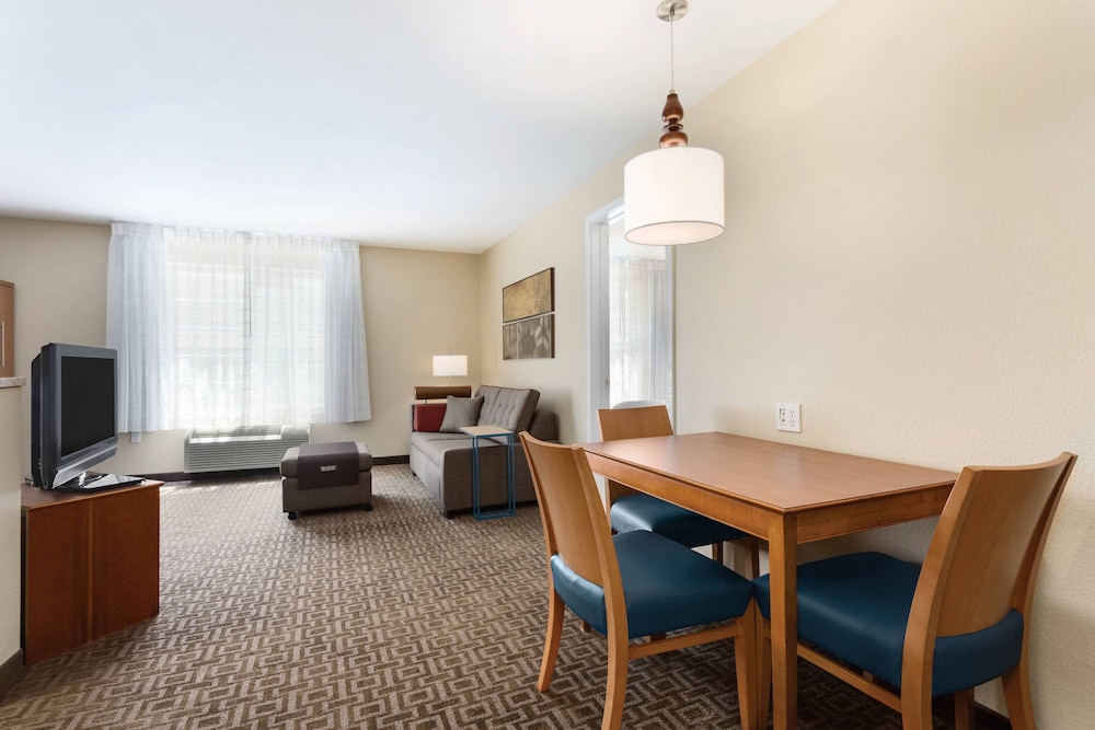 Towneplace Suites Salt Lake City Layton 19/24