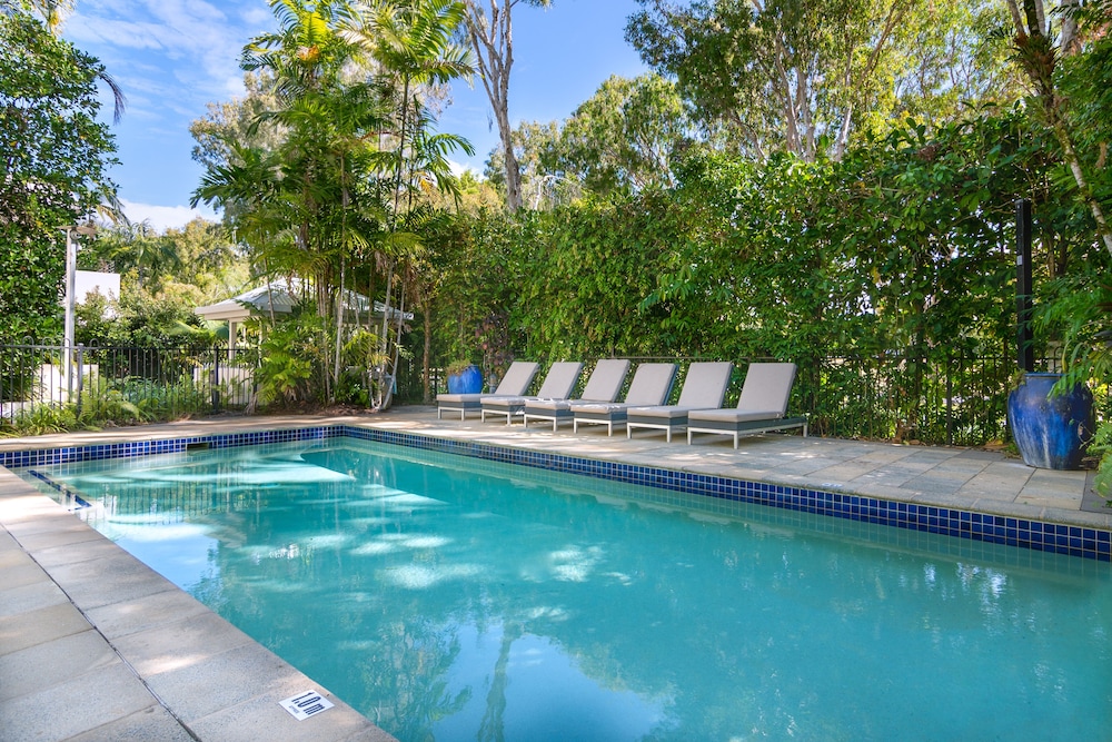 Mandalay Luxury Beachfront Apartments 54/59