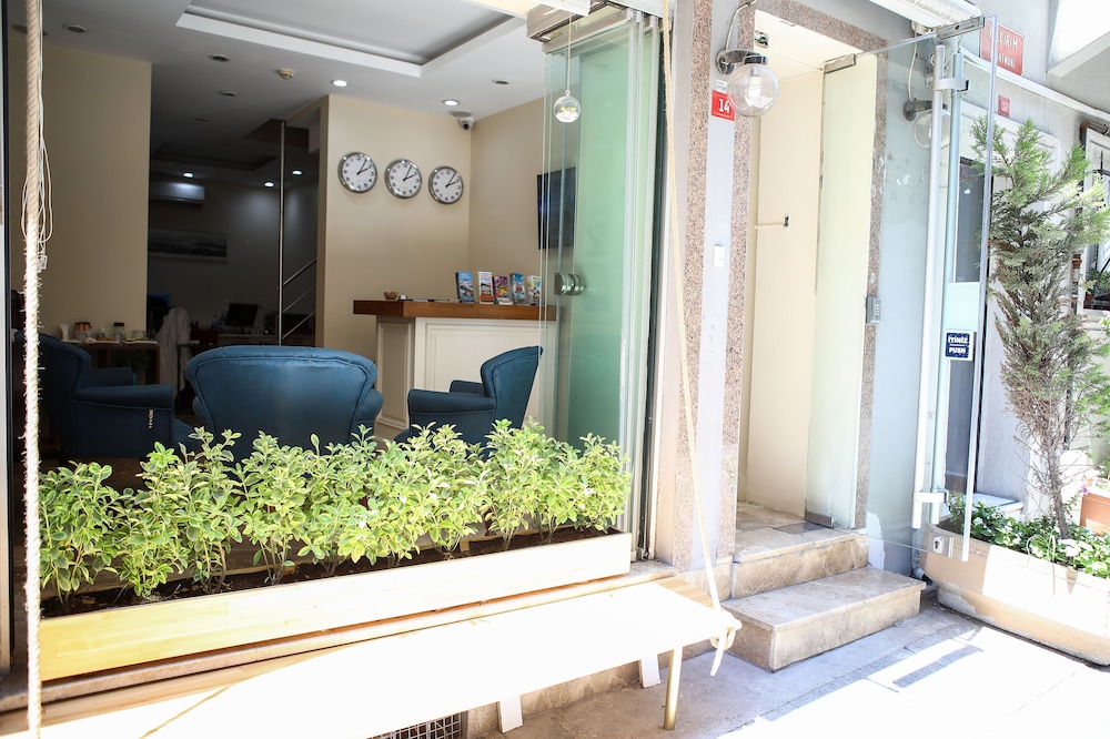 Montena Suite - Adults Only 32/50